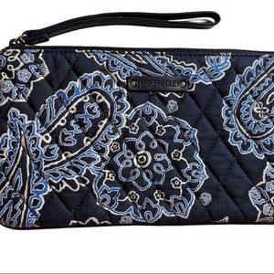 Vera Bradley Wristlet NWOT